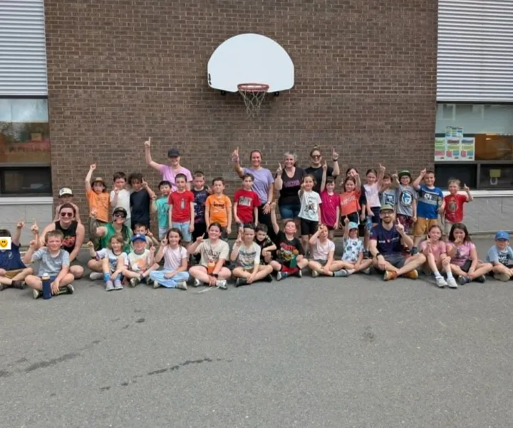Élèves de l'école primaire Notre-Dame-de-l'Assomption